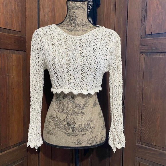 SHEIN Tops - Cream Boho Crochet Crop Top Size Medium Stretch Festival Fairy